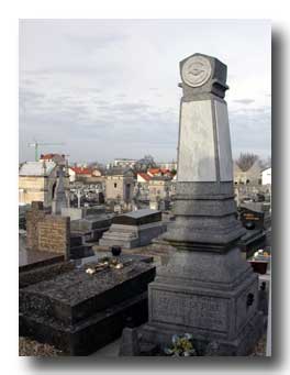 Monument en forme d'oblisque